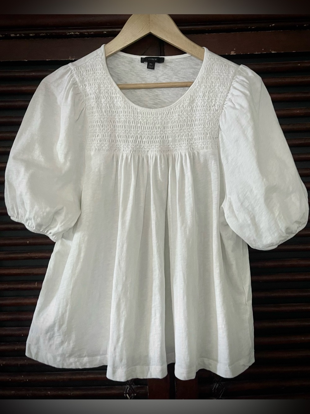J. Crew White Smocked Puff Sleeve Top Knit 100% Cotton Round Neck Pleats Size XL